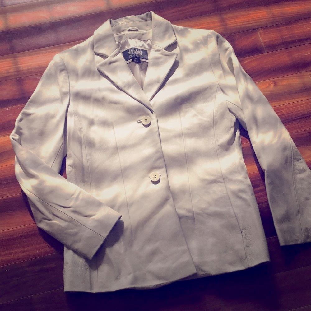 New wilsons Cream blazer style leather jacket sz M